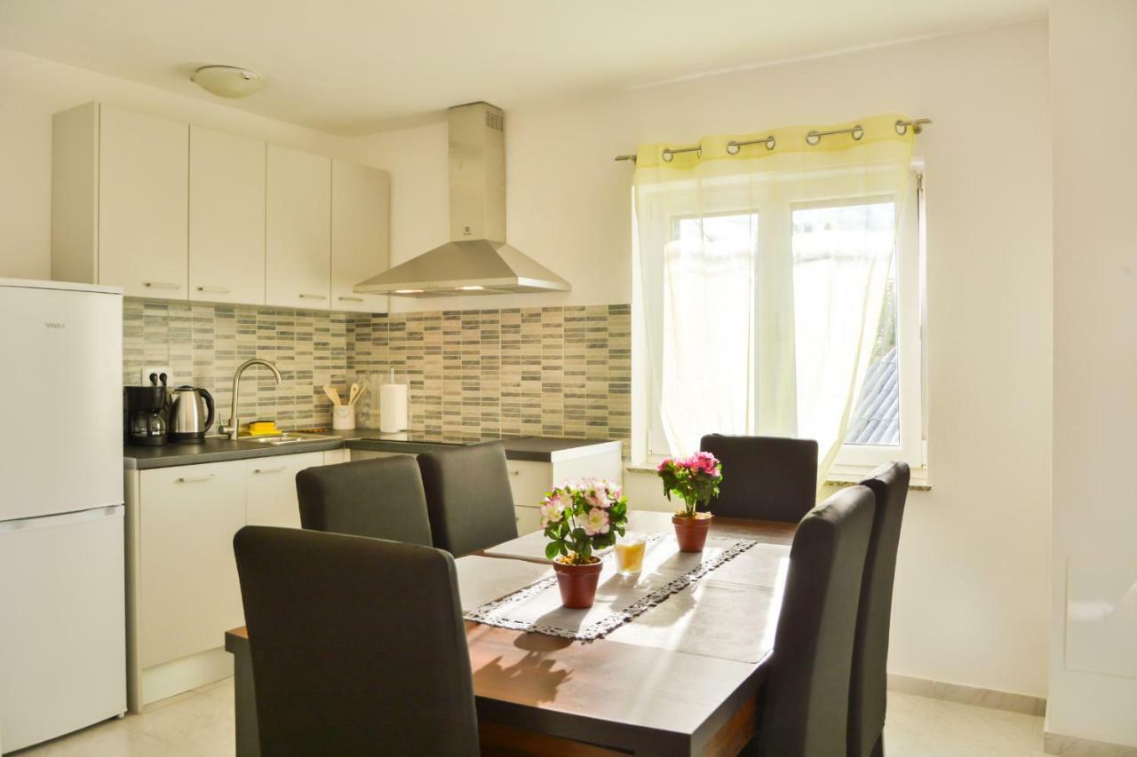 Domo Apartment Senj  Ngoại thất bức ảnh